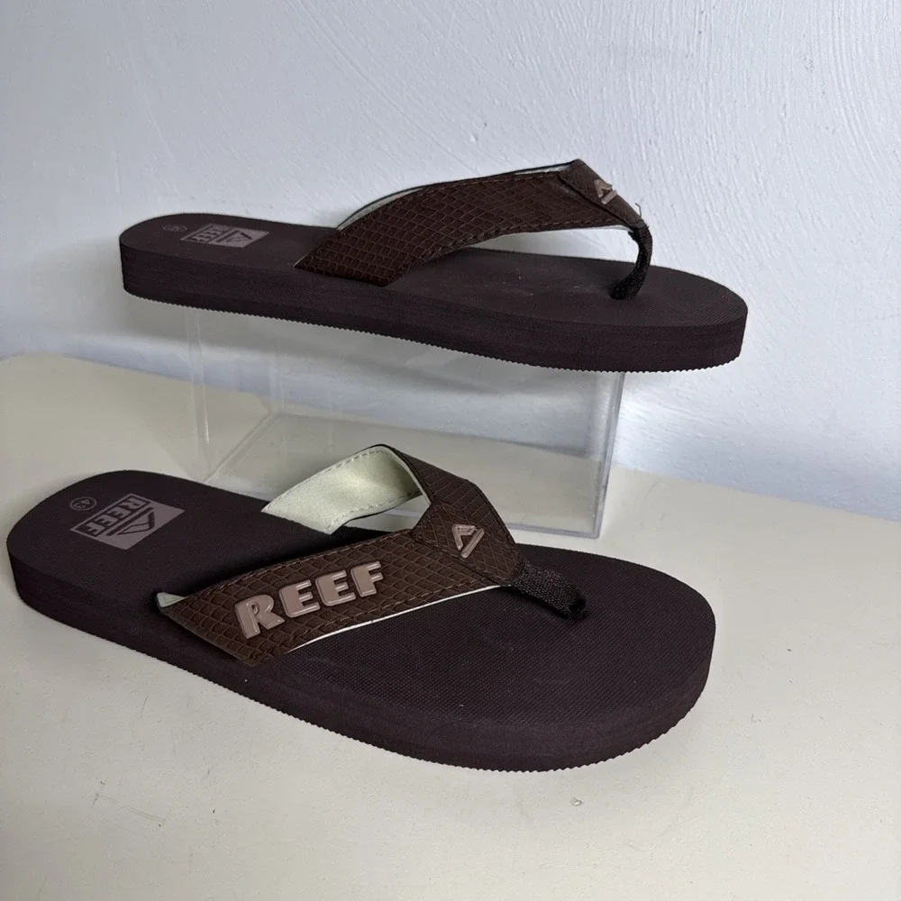 Reef Mens Brown Flip Flops Size 9,5 EU 43 Casual Thong-Style Beachwear Sandals